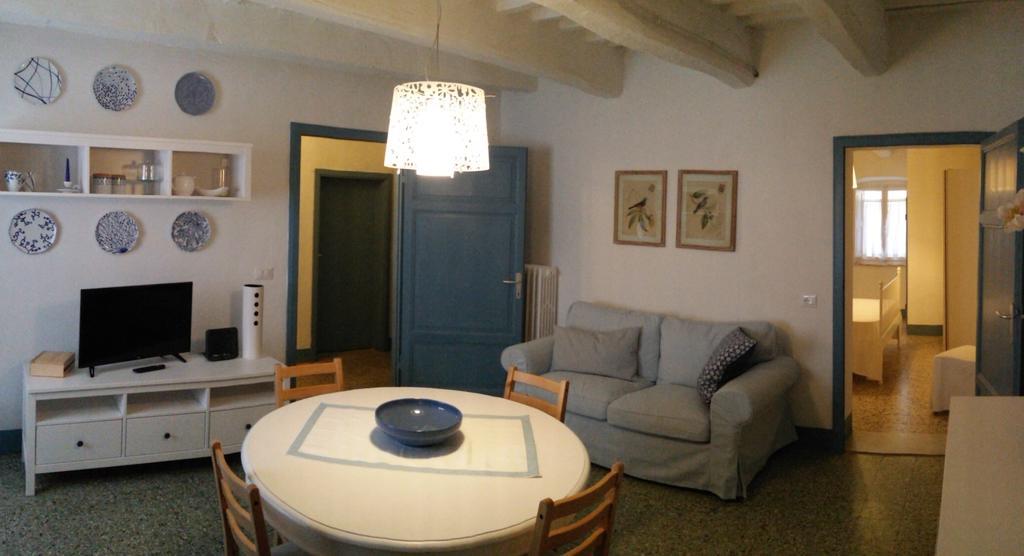 Abitare Il Borgo Piazza Del Popolo Διαμέρισμα Castagneto Carducci Εξωτερικό φωτογραφία